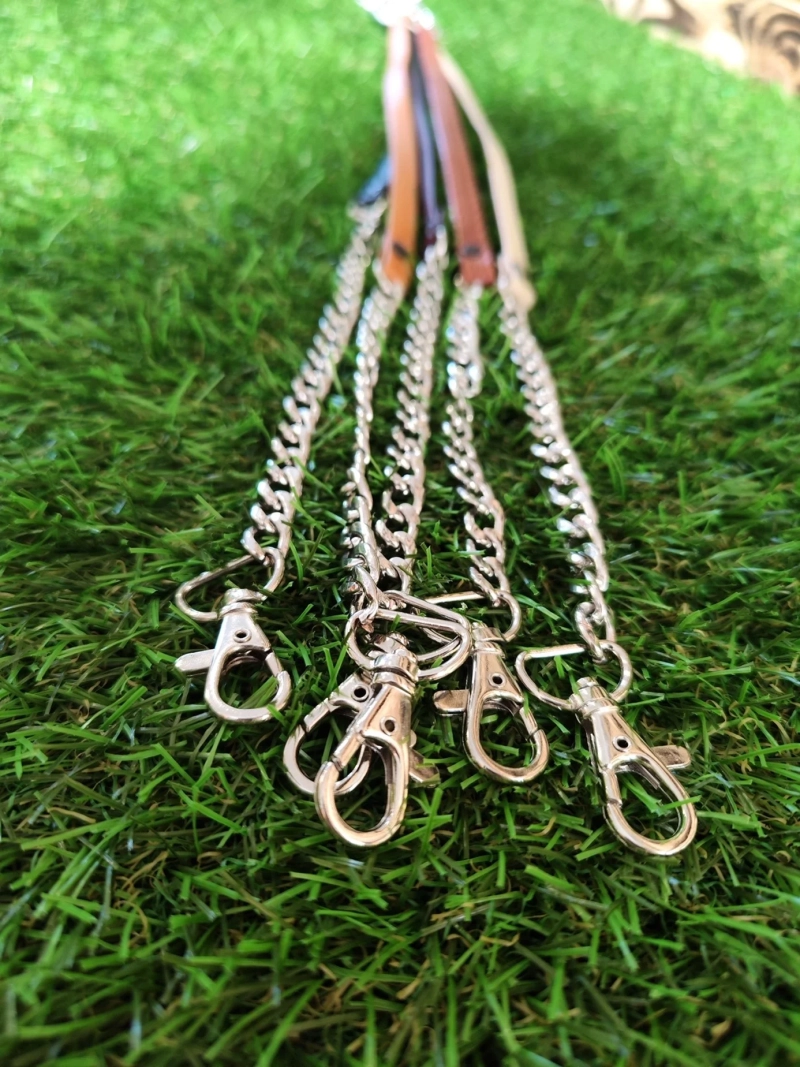 REINS WITH A CHAIN MADE OF ECO-LEATHER