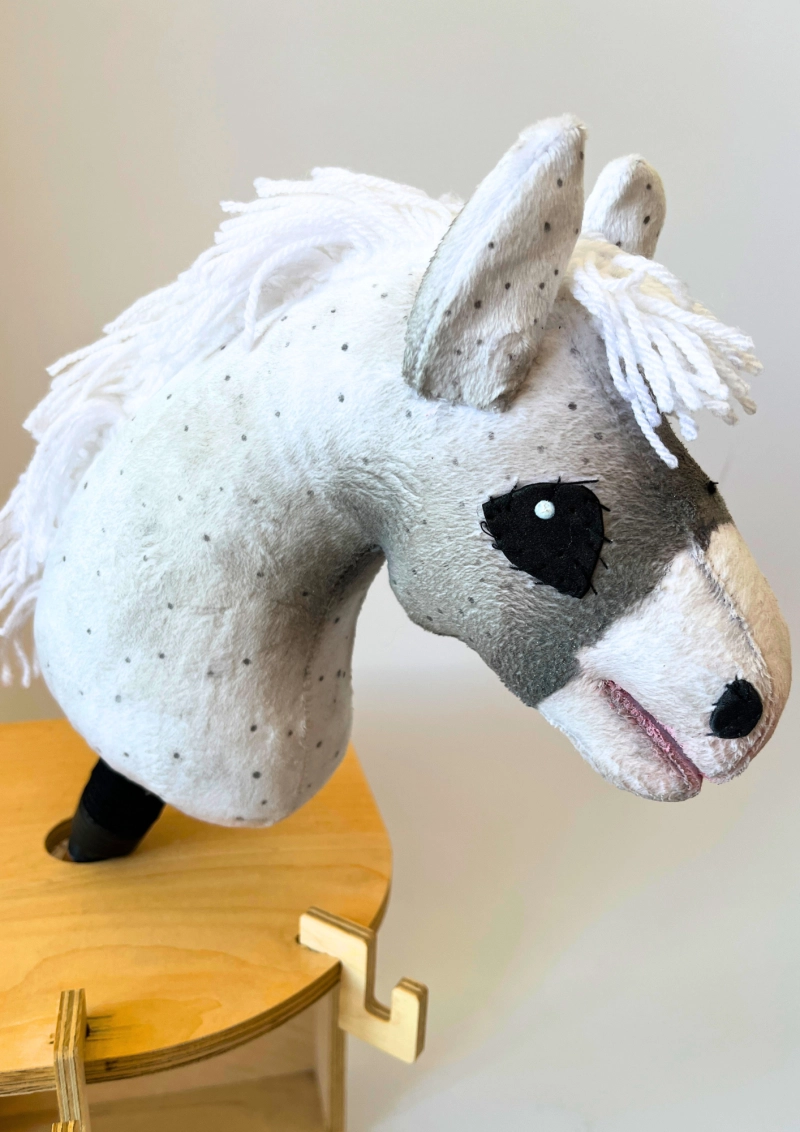 DRESSAGE hobby horse - BLACK A3
