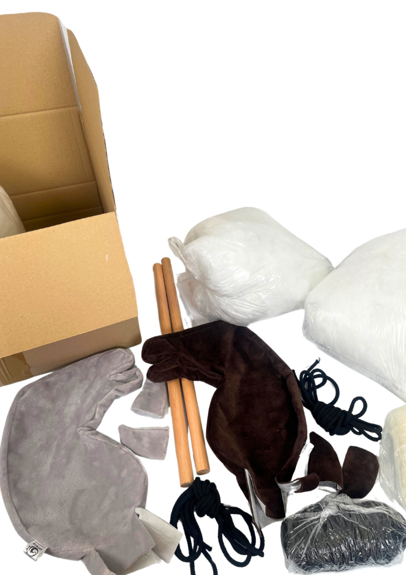 BOX FOR SELF-FINISHING - with embroidered horse heads - FOR 2 HORSES - A3 SIZE
