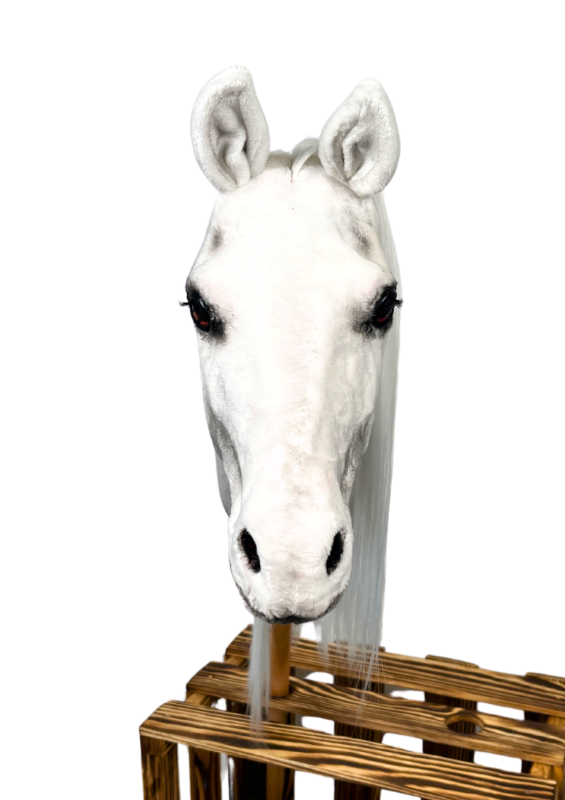 REALISTIC HOBBY HORSE – WHITE/WHITE MANE