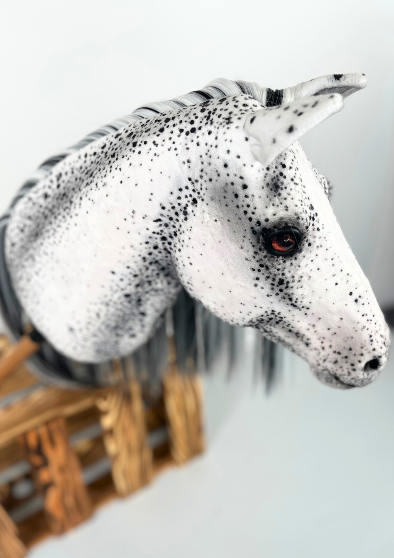 REALISTIC HOBBY HORSE – TARANT vol 2