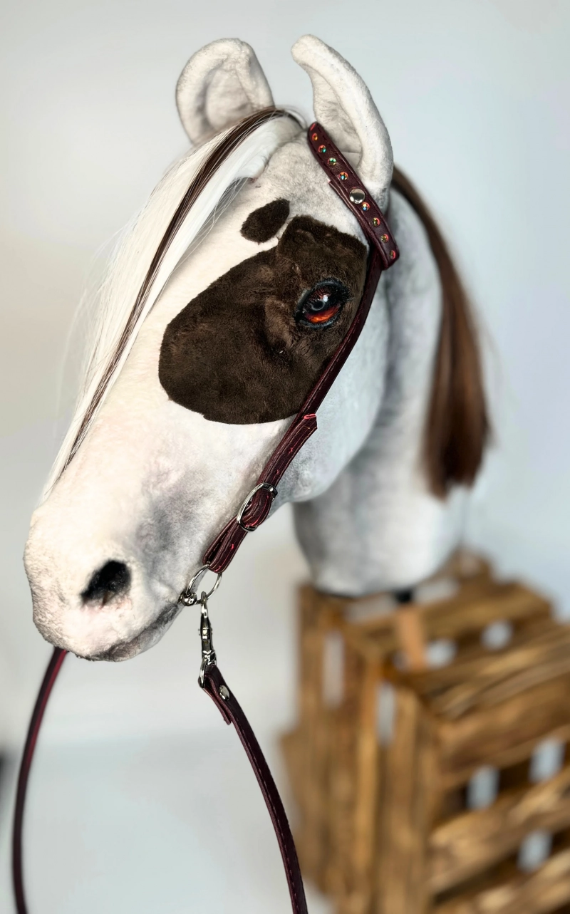 REALISTIC HOBBY HORSE – PINTO