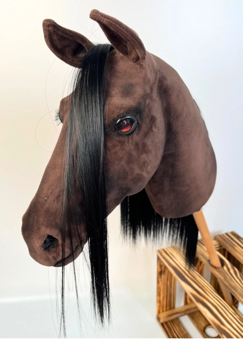REALISTIC HOBBY HORSE – DARK CHESTNUT/BLACK MANE