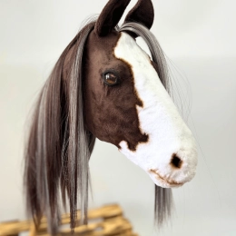 REALISTIC HOBBY HORSE – BAY/BLACK AND WHITE MANE/PATCHES