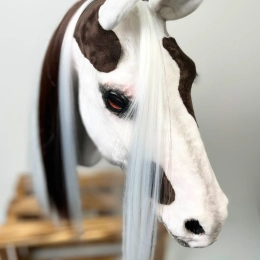 REALISTIC HOBBY HORSE – PINTO