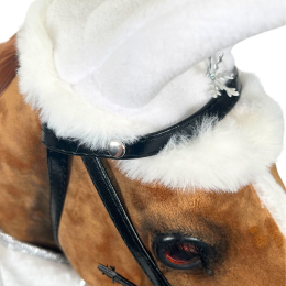 Winter blanket (with optional ear warmers) for a realistic horse.