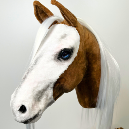 REALISTIC HOBBY HORSE – PALOMINO - WHITE/WHITE