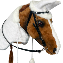 Winter blanket (with optional ear warmers) for a realistic horse.