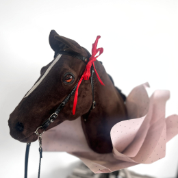 REALISTIC HOBBY HORSE – DARK CHESTNUT/BLACK MANE/PATCH