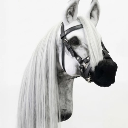 REALISTIC HOBBY HORSE – WHITE/WHITE MANE